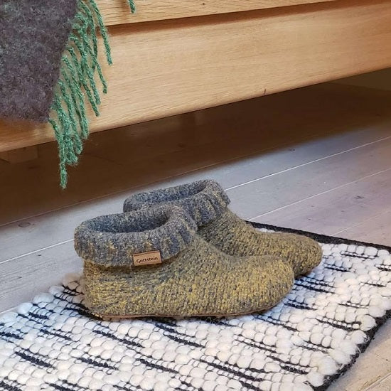 ニットブーツ グレーイエロー